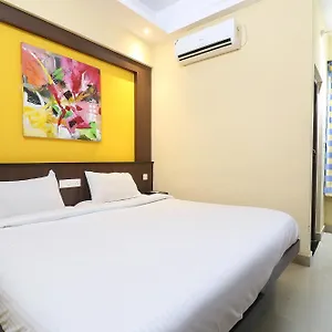 *** Hotel Fabhotel Elite India
