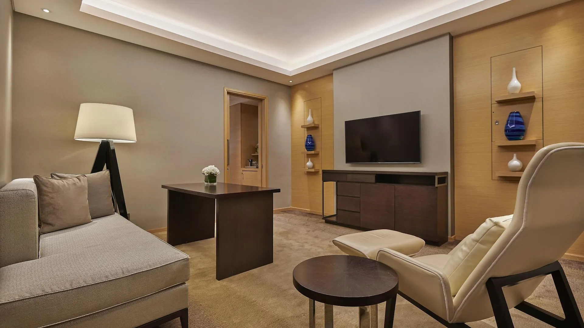 Hyatt Regency Riyadh Olaya 5*,